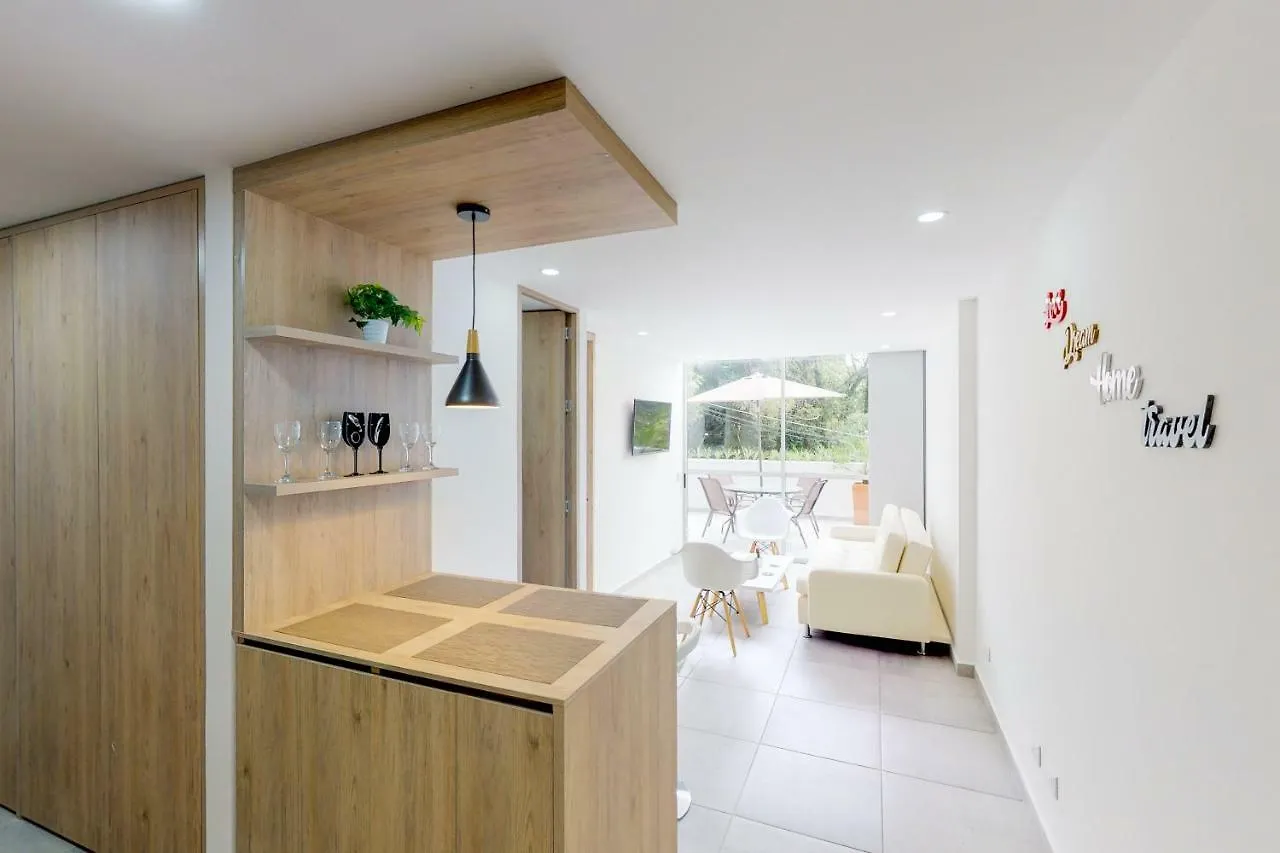 Acogedor Apartamento Con Balcon 202 Edificio Borbon Apartment Medellin