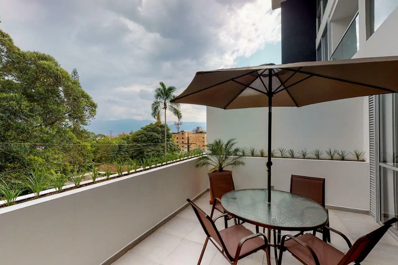 Acogedor Apartamento Con Balcon 202 Edificio Borbon Apartamento Medellín Colômbia